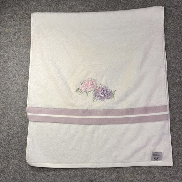 Royal Court Ashleigh Embroidered Towel Set Bath Hand Washcloth Roses Purple - Picture 3 of 5